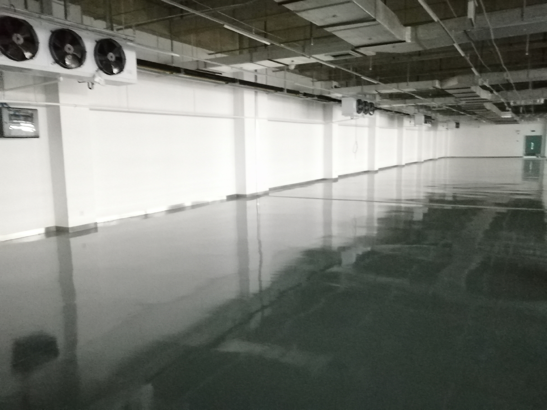 建造4600m3醫(yī)藥冷凍庫(kù)安裝費(fèi)用造價(jià)是多少？